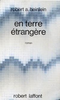 En terre étrangère