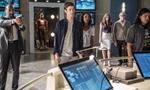 Flash 2x01 ● The Man Who Saved Central City