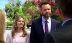 Santa Clarita Diet 2x02 ● Le coyote en tenue de yoga
