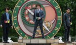 Kamen Rider 27x36 ● The Completely Invincible Gamer!