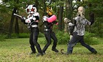 Kamen Rider 33x03 ● Encounter 2: Zombie Hunt Kamen Rider 33x03 ● Encounter 2: Zombie Hunt
