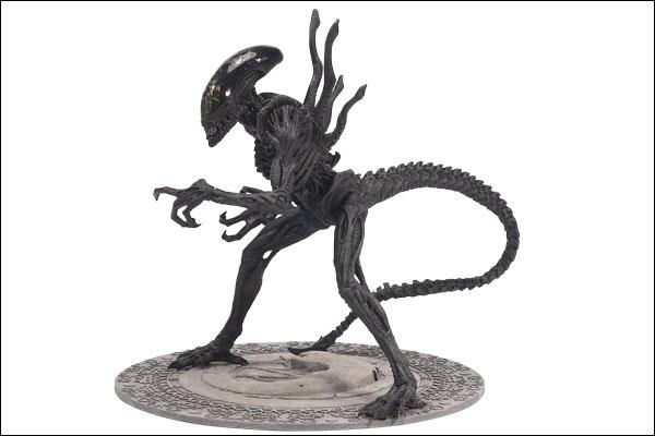 AVP McFarlane Toys 03