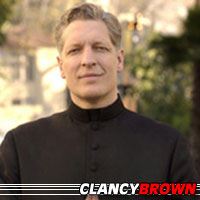 Clancy Brown  Acteur, Doubleur (voix)