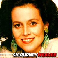 Sigourney Weaver  Actrice, Doubleuse (voix)