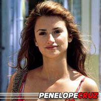 Penelope Cruz  Actrice, Doubleuse (voix)