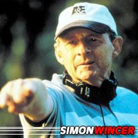 Simon Wincer  Réalisateur