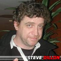 Steve Dillon  Dessinateur