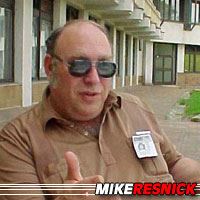 Mike Resnick  Auteur