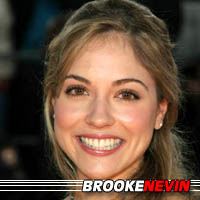 Brooke Nevin  Actrice