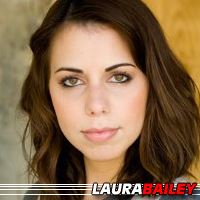 Laura Bailey  Doubleuse (voix)