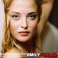 Emily Foxler  Actrice