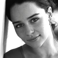 Emilia Clarke  Actrice