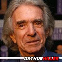 Arthur Hiller  Réalisateur