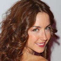 Erin Karpluk  Actrice