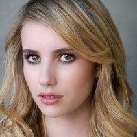 Emma Roberts  Actrice, Doubleuse (voix)