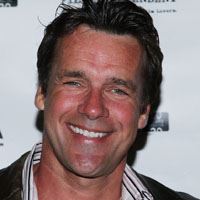 David James Elliott  Acteur