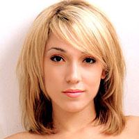 Lily LaBeau  Actrice