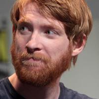 Domhnall Gleeson  Acteur, Doubleur (voix)