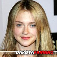 Dakota Fanning  Actrice, Doubleuse (voix)