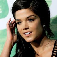 Marie Avgeropoulos  Actrice