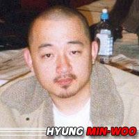 Hyung Min-Woo  Auteur