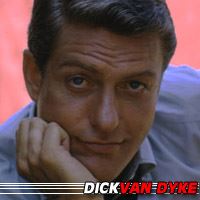 Dick Van Dyke  Acteur, Doubleur (voix)