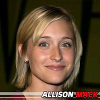 Allison Mack  Actrice, Doubleuse (voix)