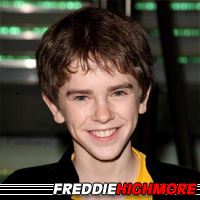 Freddie Highmore  Acteur, Doubleur (voix)